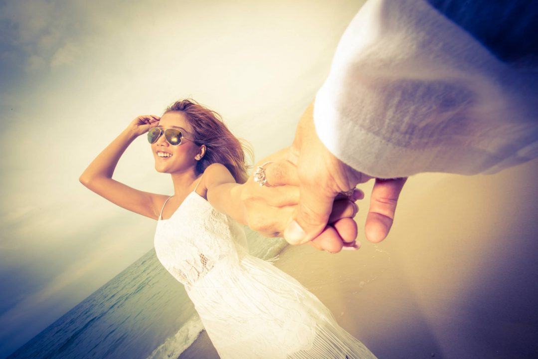 Deeplove Wedding Studio | ดีพเลิฟ ชุดเจ้าสาวมินิมอล, ชุดเจ้าสาว, ชุดเจ้าบ่าว, ชุดไทยแต่งงาน , ชุดไทยเจ้าสาว โดยเฉพาะ