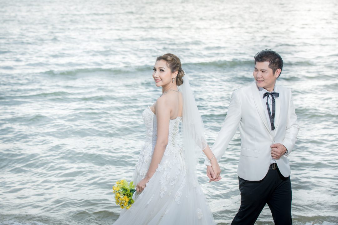 Deeplove Wedding Studio | ดีพเลิฟ ชุดเจ้าสาวมินิมอล, ชุดเจ้าสาว, ชุดเจ้าบ่าว, ชุดไทยแต่งงาน , ชุดไทยเจ้าสาว โดยเฉพาะ