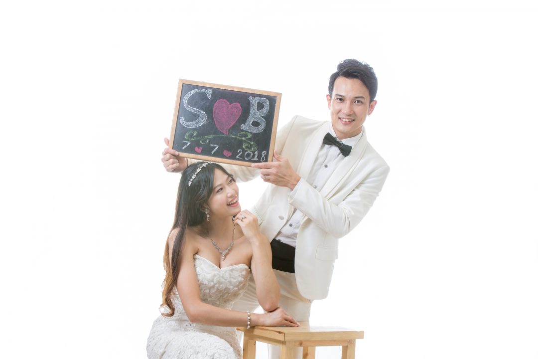 Deeplove Wedding Studio | ดีพเลิฟ ชุดเจ้าสาวมินิมอล, ชุดเจ้าสาว, ชุดเจ้าบ่าว, ชุดไทยแต่งงาน , ชุดไทยเจ้าสาว โดยเฉพาะ