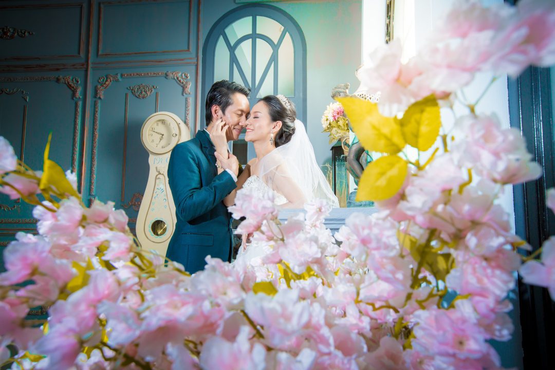 Deeplove Wedding Studio | ดีพเลิฟ ชุดเจ้าสาวมินิมอล, ชุดเจ้าสาว, ชุดเจ้าบ่าว, ชุดไทยแต่งงาน , ชุดไทยเจ้าสาว โดยเฉพาะ