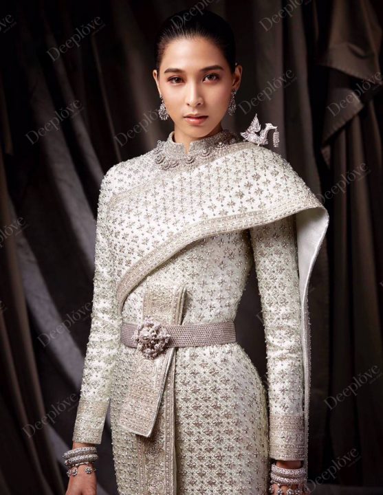 Deeplove Wedding Studio | ดีพเลิฟ ชุดเจ้าสาวมินิมอล, ชุดเจ้าสาว, ชุดเจ้าบ่าว, ชุดไทยแต่งงาน , ชุดไทยเจ้าสาว โดยเฉพาะ