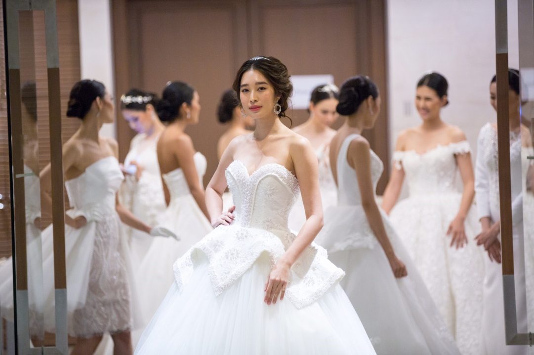 Deeplove Wedding Studio | ดีพเลิฟ ชุดเจ้าสาวมินิมอล, ชุดเจ้าสาว, ชุดเจ้าบ่าว, ชุดไทยแต่งงาน , ชุดไทยเจ้าสาว โดยเฉพาะ