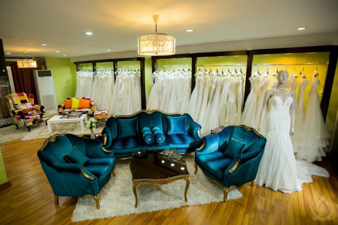 Deeplove Wedding Studio | ดีพเลิฟ ชุดเจ้าสาวมินิมอล, ชุดเจ้าสาว, ชุดเจ้าบ่าว, ชุดไทยแต่งงาน , ชุดไทยเจ้าสาว โดยเฉพาะ