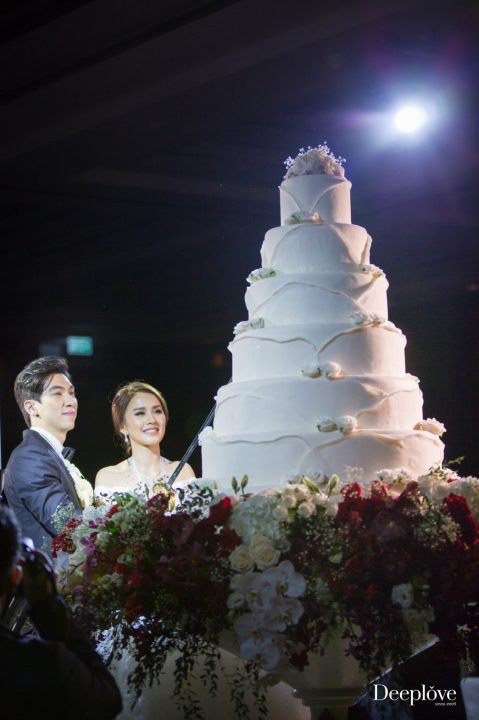 Deeplove Wedding Studio | ดีพเลิฟ ชุดเจ้าสาวมินิมอล, ชุดเจ้าสาว, ชุดเจ้าบ่าว, ชุดไทยแต่งงาน , ชุดไทยเจ้าสาว โดยเฉพาะ