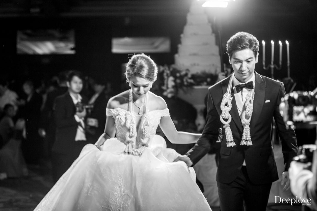 Deeplove Wedding Studio | ดีพเลิฟ ชุดเจ้าสาวมินิมอล, ชุดเจ้าสาว, ชุดเจ้าบ่าว, ชุดไทยแต่งงาน , ชุดไทยเจ้าสาว โดยเฉพาะ