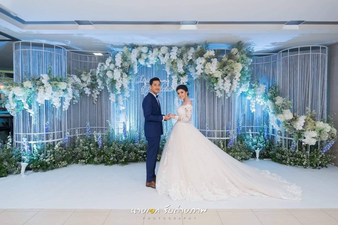 Deeplove Wedding Studio | ดีพเลิฟ ชุดเจ้าสาวมินิมอล, ชุดเจ้าสาว, ชุดเจ้าบ่าว, ชุดไทยแต่งงาน , ชุดไทยเจ้าสาว โดยเฉพาะ