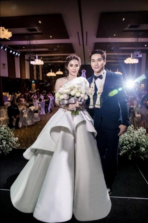 Deeplove Wedding Studio | ดีพเลิฟ ชุดเจ้าสาวมินิมอล, ชุดเจ้าสาว, ชุดเจ้าบ่าว, ชุดไทยแต่งงาน , ชุดไทยเจ้าสาว โดยเฉพาะ