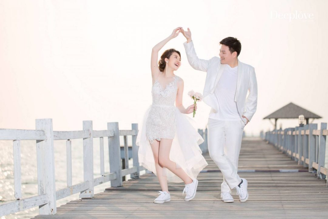 Deeplove Wedding Studio | ดีพเลิฟ ชุดเจ้าสาวมินิมอล, ชุดเจ้าสาว, ชุดเจ้าบ่าว, ชุดไทยแต่งงาน , ชุดไทยเจ้าสาว โดยเฉพาะ