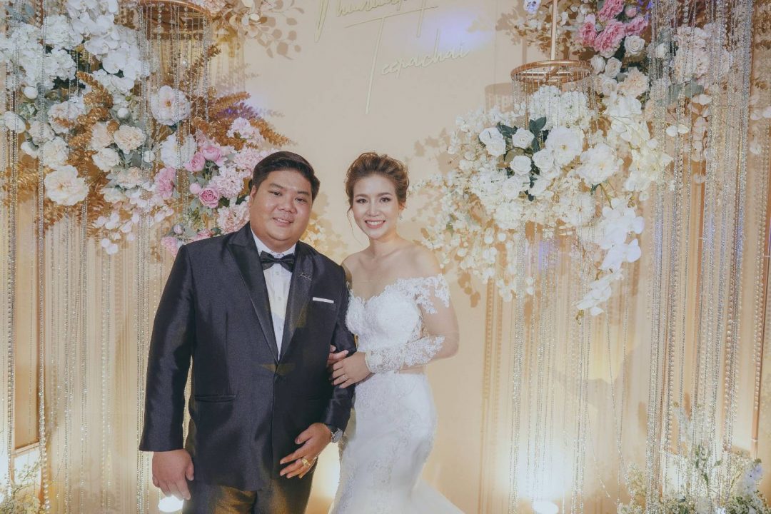Deeplove Wedding Studio | ดีพเลิฟ ชุดเจ้าสาวมินิมอล, ชุดเจ้าสาว, ชุดเจ้าบ่าว, ชุดไทยแต่งงาน , ชุดไทยเจ้าสาว โดยเฉพาะ