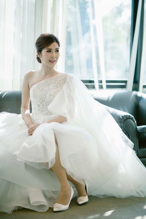 Deeplove Wedding Studio | ดีพเลิฟ ชุดเจ้าสาวมินิมอล, ชุดเจ้าสาว, ชุดเจ้าบ่าว, ชุดไทยแต่งงาน , ชุดไทยเจ้าสาว โดยเฉพาะ