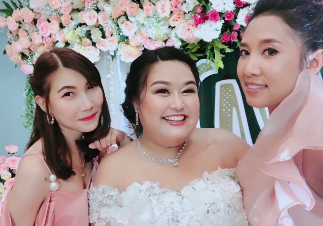 Deeplove Wedding Studio | ดีพเลิฟ ชุดเจ้าสาวมินิมอล, ชุดเจ้าสาว, ชุดเจ้าบ่าว, ชุดไทยแต่งงาน , ชุดไทยเจ้าสาว โดยเฉพาะ