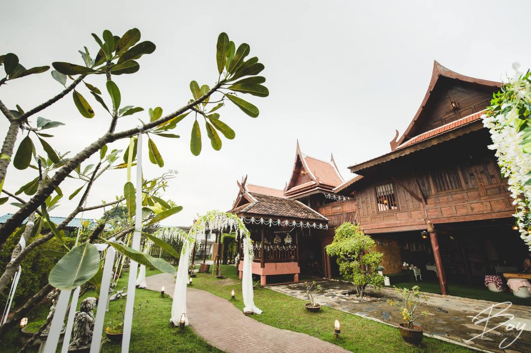 Deeplove Wedding Studio | ดีพเลิฟ ชุดเจ้าสาวมินิมอล, ชุดเจ้าสาว, ชุดเจ้าบ่าว, ชุดไทยแต่งงาน , ชุดไทยเจ้าสาว โดยเฉพาะ