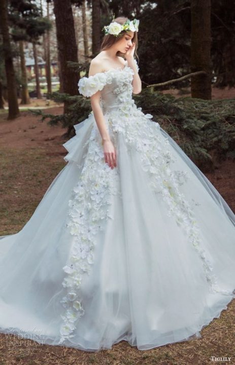 Deeplove Wedding Studio | ดีพเลิฟ ชุดเจ้าสาวมินิมอล, ชุดเจ้าสาว, ชุดเจ้าบ่าว, ชุดไทยแต่งงาน , ชุดไทยเจ้าสาว โดยเฉพาะ