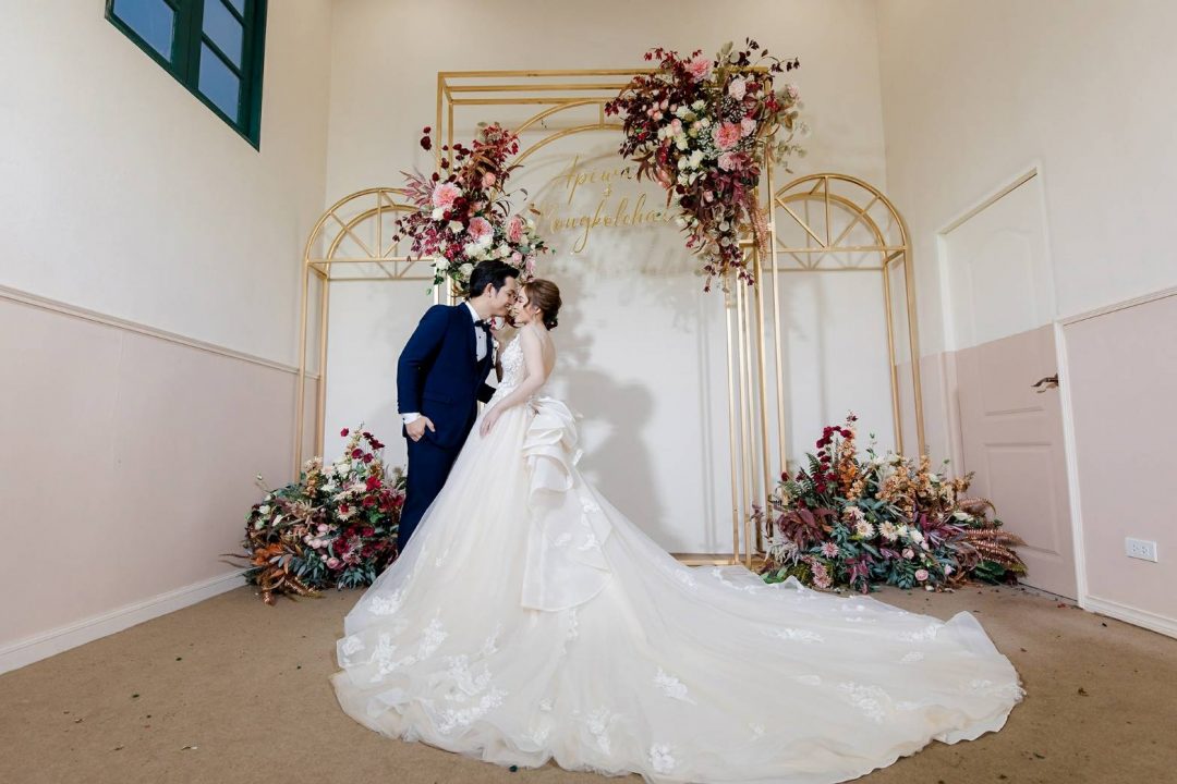 Deeplove Wedding Studio | ดีพเลิฟ ชุดเจ้าสาวมินิมอล, ชุดเจ้าสาว, ชุดเจ้าบ่าว, ชุดไทยแต่งงาน , ชุดไทยเจ้าสาว โดยเฉพาะ