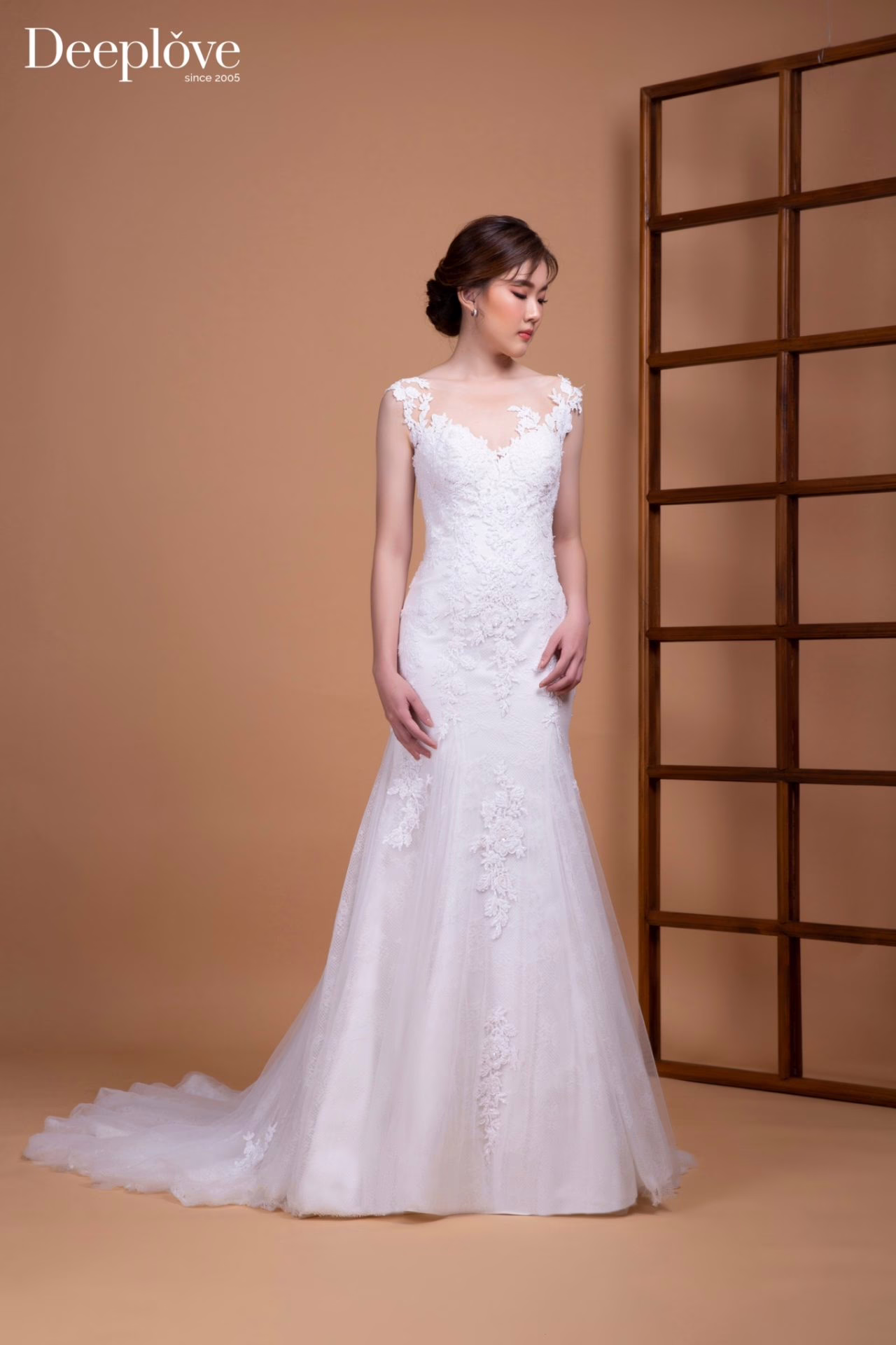 ชุดเจ้าสาวมินิมอล