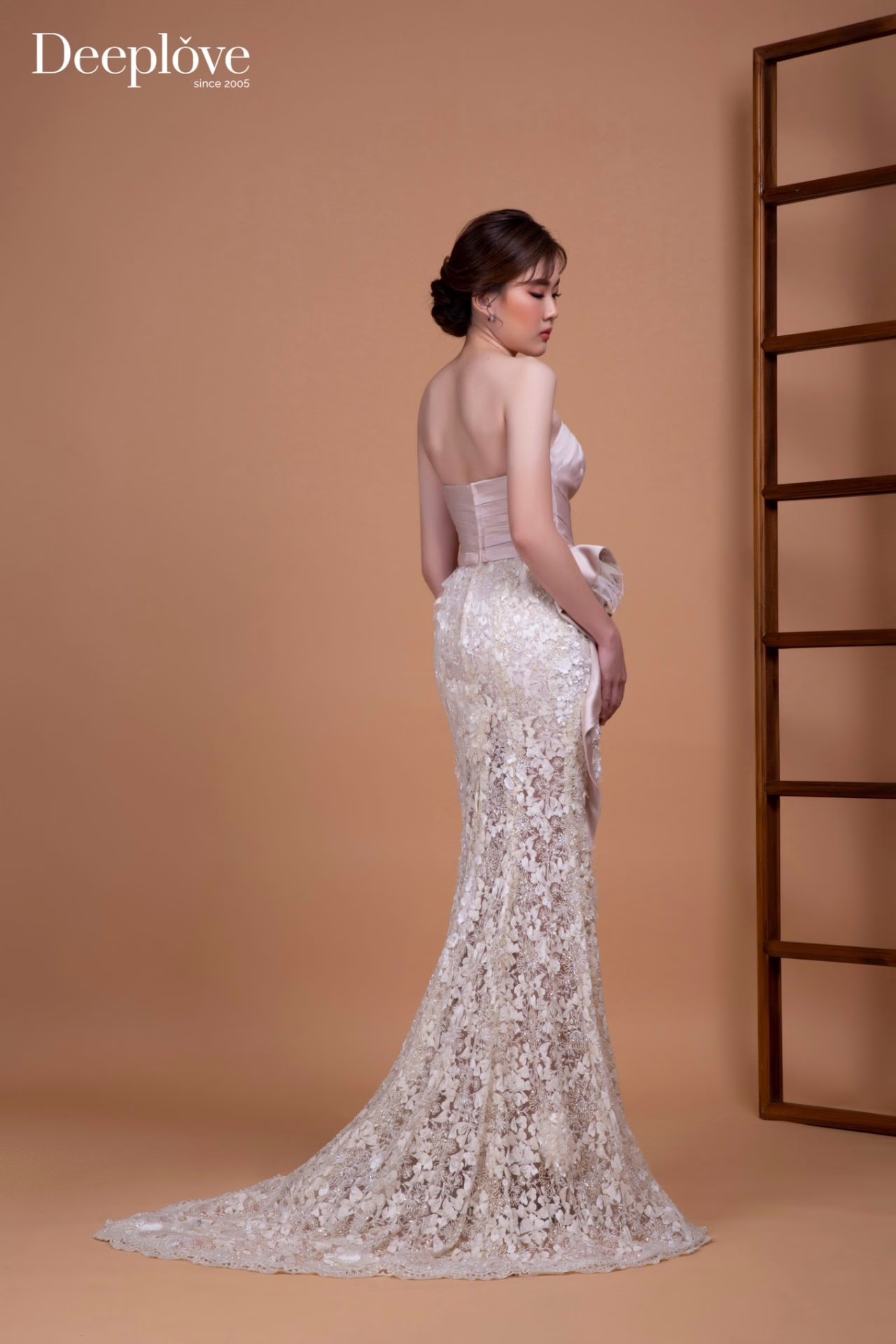 ชุดเจ้าสาวมินิมอล