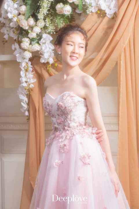 Deeplove Wedding Studio | ดีพเลิฟ ชุดเจ้าสาวมินิมอล, ชุดเจ้าสาว, ชุดเจ้าบ่าว, ชุดไทยแต่งงาน , ชุดไทยเจ้าสาว โดยเฉพาะ