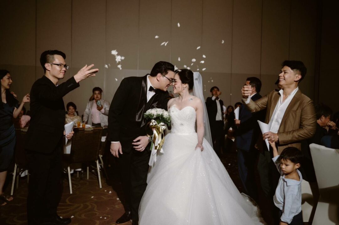 Deeplove Wedding Studio | ดีพเลิฟ ชุดเจ้าสาวมินิมอล, ชุดเจ้าสาว, ชุดเจ้าบ่าว, ชุดไทยแต่งงาน , ชุดไทยเจ้าสาว โดยเฉพาะ