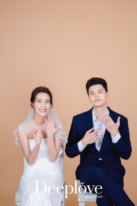 Deeplove Wedding Studio | ดีพเลิฟ ชุดเจ้าสาวมินิมอล, ชุดเจ้าสาว, ชุดเจ้าบ่าว, ชุดไทยแต่งงาน , ชุดไทยเจ้าสาว โดยเฉพาะ