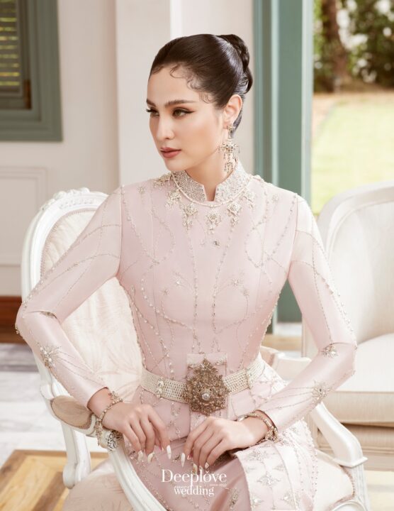 Deeplove Wedding Studio | ดีพเลิฟ ชุดเจ้าสาวมินิมอล, ชุดเจ้าสาว, ชุดเจ้าบ่าว, ชุดไทยแต่งงาน , ชุดไทยเจ้าสาว โดยเฉพาะ