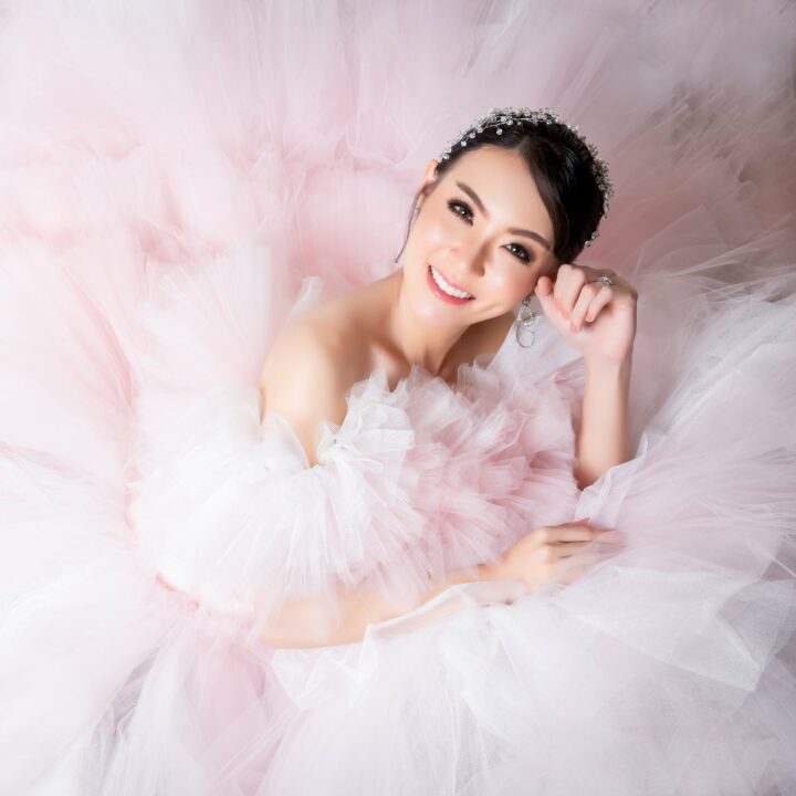 Deeplove Wedding Studio | ดีพเลิฟ ชุดเจ้าสาวมินิมอล, ชุดเจ้าสาว, ชุดเจ้าบ่าว, ชุดไทยแต่งงาน , ชุดไทยเจ้าสาว โดยเฉพาะ