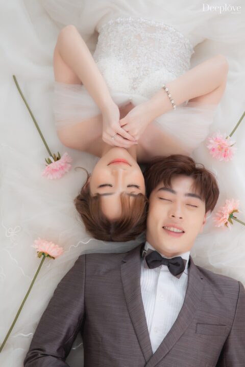 Deeplove Wedding Studio | ดีพเลิฟ ชุดเจ้าสาวมินิมอล, ชุดเจ้าสาว, ชุดเจ้าบ่าว, ชุดไทยแต่งงาน , ชุดไทยเจ้าสาว โดยเฉพาะ
