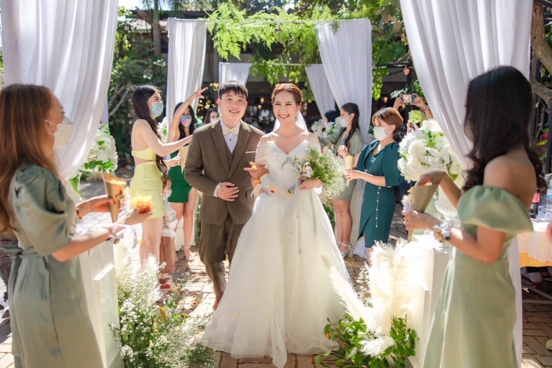 Deeplove Wedding Studio | ดีพเลิฟ ชุดเจ้าสาวมินิมอล, ชุดเจ้าสาว, ชุดเจ้าบ่าว, ชุดไทยแต่งงาน , ชุดไทยเจ้าสาว โดยเฉพาะ