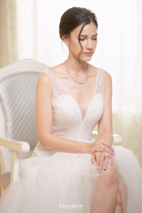 Deeplove Wedding Studio | ดีพเลิฟ ชุดเจ้าสาวมินิมอล, ชุดเจ้าสาว, ชุดเจ้าบ่าว, ชุดไทยแต่งงาน , ชุดไทยเจ้าสาว โดยเฉพาะ