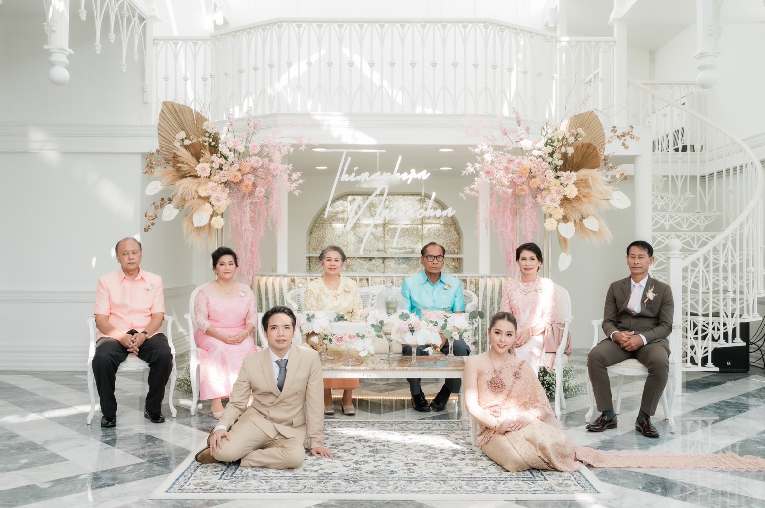 Deeplove Wedding Studio รับถ่ายภาพครอบครัว ย่านบางนา