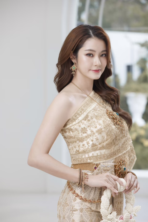 Deeplove Wedding Studio | ดีพเลิฟ ชุดเจ้าสาวมินิมอล, ชุดเจ้าสาว, ชุดเจ้าบ่าว, ชุดไทยแต่งงาน , ชุดไทยเจ้าสาว โดยเฉพาะ