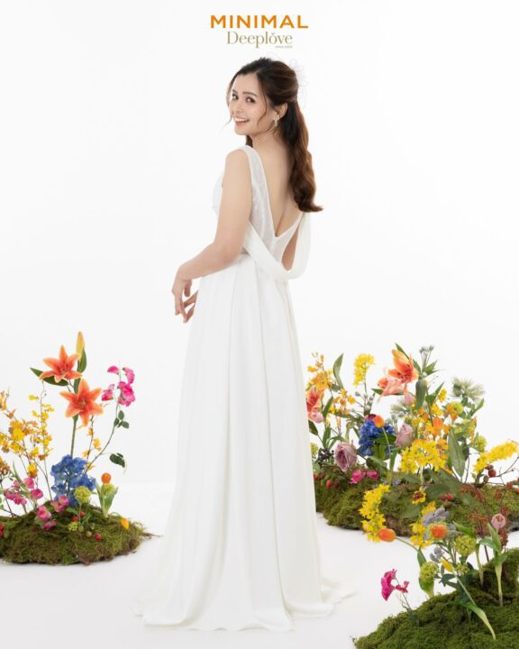 Deeplove Wedding Studio | ดีพเลิฟ ชุดเจ้าสาวมินิมอล, ชุดเจ้าสาว, ชุดเจ้าบ่าว, ชุดไทยแต่งงาน , ชุดไทยเจ้าสาว โดยเฉพาะ