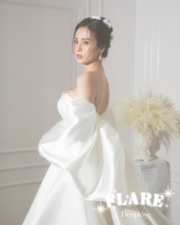 Deeplove Wedding Studio | ดีพเลิฟ ชุดเจ้าสาวมินิมอล, ชุดเจ้าสาว, ชุดเจ้าบ่าว, ชุดไทยแต่งงาน , ชุดไทยเจ้าสาว โดยเฉพาะ