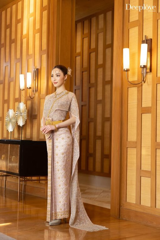 ชุดไทยจักรี - Image 2