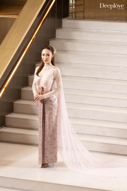 ชุดไทยประยุกต์ - Image 2