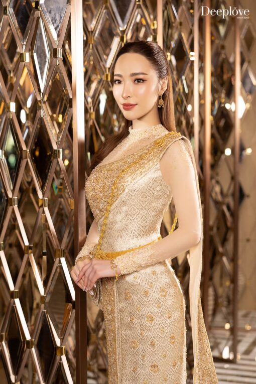 ชุดไทยประยุกต์อิงฟอร์มศิวาลัย - Image 2