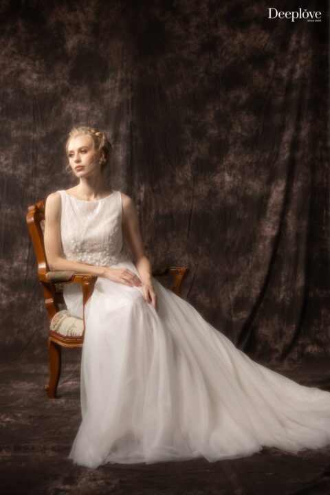 Deeplove Wedding Studio | ดีพเลิฟ ชุดเจ้าสาวมินิมอล, ชุดเจ้าสาว, ชุดเจ้าบ่าว, ชุดไทยแต่งงาน , ชุดไทยเจ้าสาว โดยเฉพาะ
