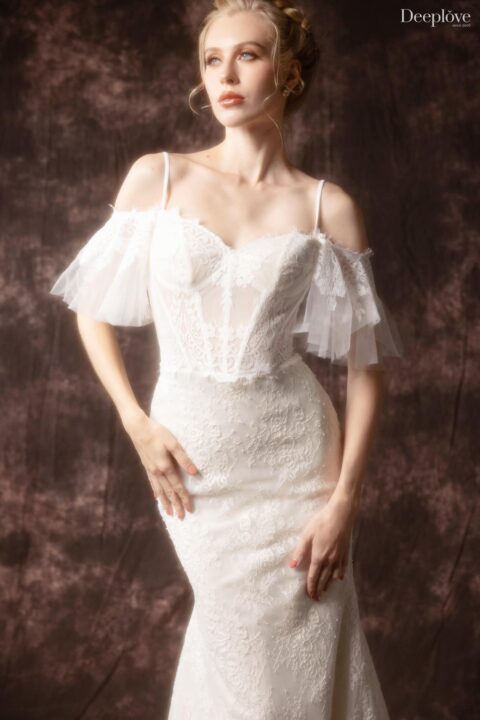 Deeplove Wedding Studio | ดีพเลิฟ ชุดเจ้าสาวมินิมอล, ชุดเจ้าสาว, ชุดเจ้าบ่าว, ชุดไทยแต่งงาน , ชุดไทยเจ้าสาว โดยเฉพาะ