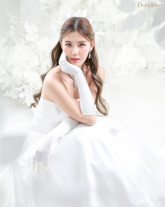 Deeplove Wedding Studio | ดีพเลิฟ ชุดเจ้าสาวมินิมอล, ชุดเจ้าสาว, ชุดเจ้าบ่าว, ชุดไทยแต่งงาน , ชุดไทยเจ้าสาว โดยเฉพาะ