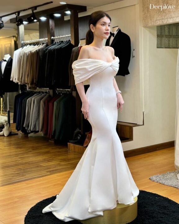 Deeplove Wedding Studio | ดีพเลิฟ ชุดเจ้าสาวมินิมอล, ชุดเจ้าสาว, ชุดเจ้าบ่าว, ชุดไทยแต่งงาน , ชุดไทยเจ้าสาว โดยเฉพาะ