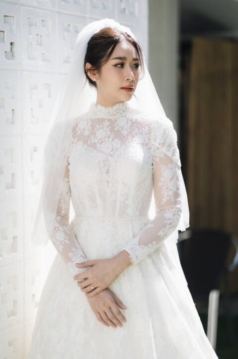 Deeplove Wedding Studio | ดีพเลิฟ ชุดเจ้าสาวมินิมอล, ชุดเจ้าสาว, ชุดเจ้าบ่าว, ชุดไทยแต่งงาน , ชุดไทยเจ้าสาว โดยเฉพาะ