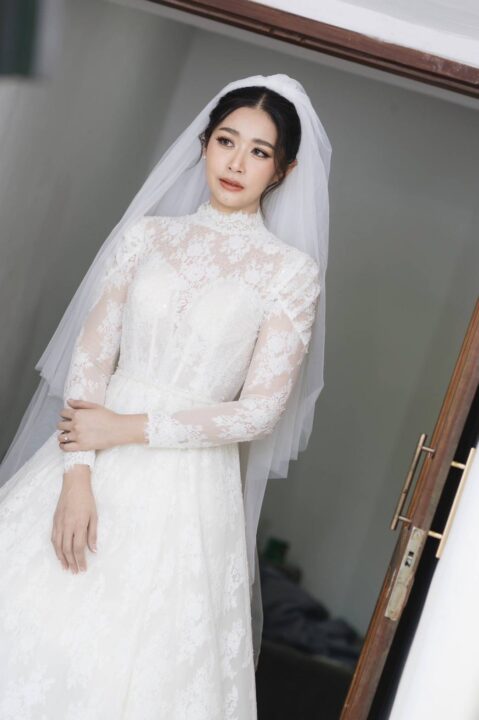 Deeplove Wedding Studio | ดีพเลิฟ ชุดเจ้าสาวมินิมอล, ชุดเจ้าสาว, ชุดเจ้าบ่าว, ชุดไทยแต่งงาน , ชุดไทยเจ้าสาว โดยเฉพาะ
