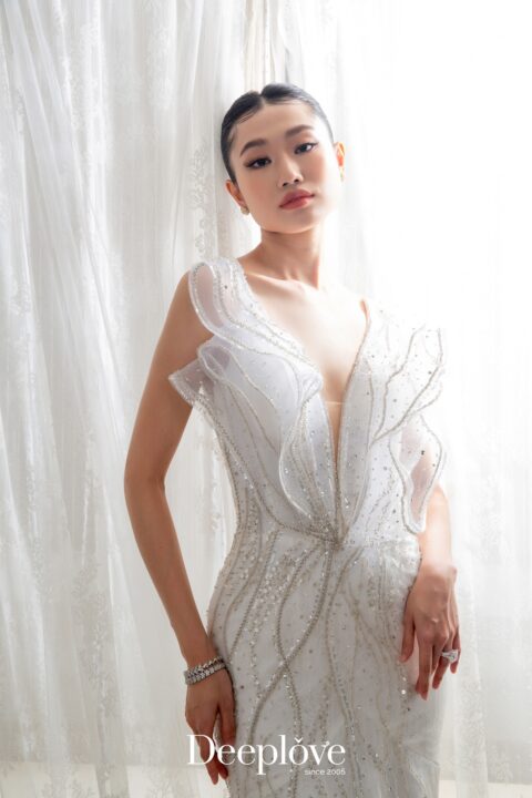 Deeplove Wedding Studio | ดีพเลิฟ ชุดเจ้าสาวมินิมอล, ชุดเจ้าสาว, ชุดเจ้าบ่าว, ชุดไทยแต่งงาน , ชุดไทยเจ้าสาว โดยเฉพาะ
