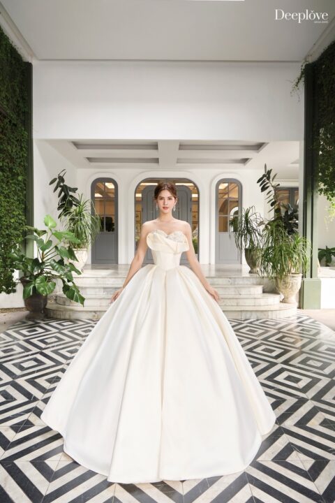 Deeplove Wedding Studio | ดีพเลิฟ ชุดเจ้าสาวมินิมอล, ชุดเจ้าสาว, ชุดเจ้าบ่าว, ชุดไทยแต่งงาน , ชุดไทยเจ้าสาว โดยเฉพาะ