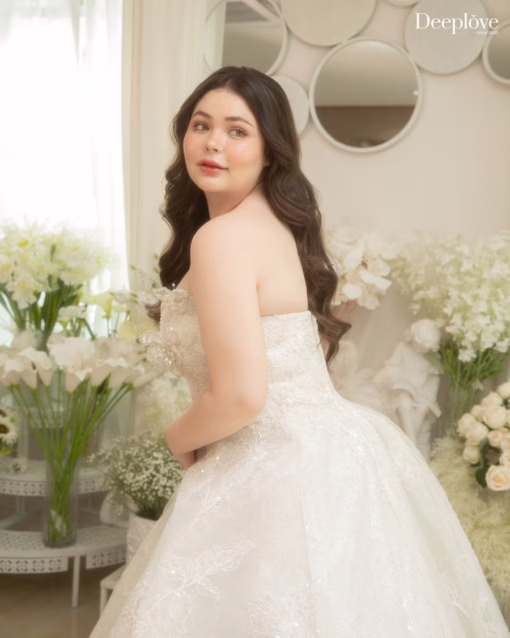 ชุดแต่งงานพลัสไซส์ ทรงบอลกราวน์ - Image 2