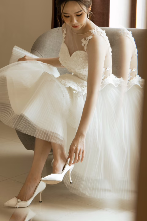 Deeplove Wedding Studio | ดีพเลิฟ ชุดเจ้าสาวมินิมอล, ชุดเจ้าสาว, ชุดเจ้าบ่าว, ชุดไทยแต่งงาน , ชุดไทยเจ้าสาว โดยเฉพาะ