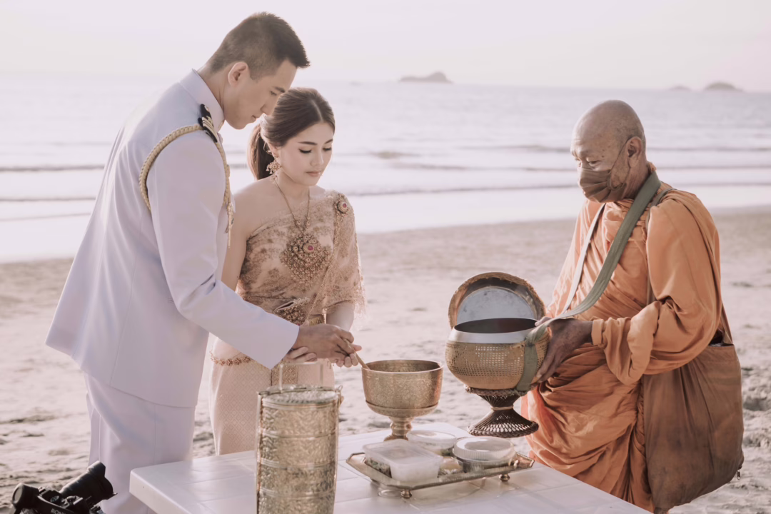 Deeplove Wedding Studio | ดีพเลิฟ ชุดเจ้าสาวมินิมอล, ชุดเจ้าสาว, ชุดเจ้าบ่าว, ชุดไทยแต่งงาน , ชุดไทยเจ้าสาว โดยเฉพาะ