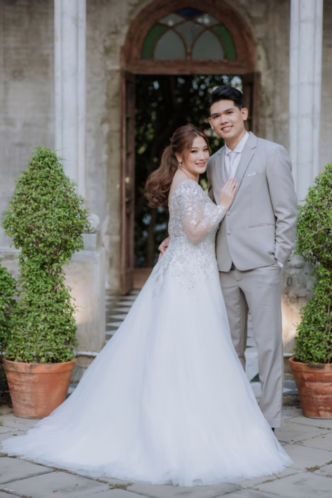 Deeplove Wedding Studio | ดีพเลิฟ ชุดเจ้าสาวมินิมอล, ชุดเจ้าสาว, ชุดเจ้าบ่าว, ชุดไทยแต่งงาน , ชุดไทยเจ้าสาว โดยเฉพาะ