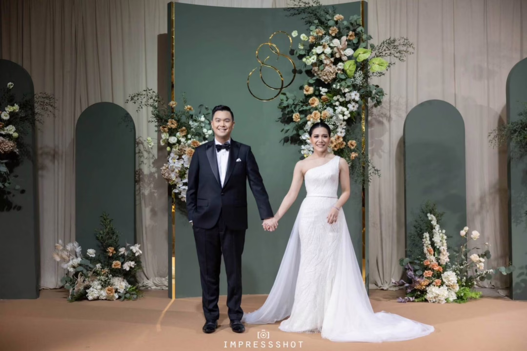 Deeplove Wedding Studio | ดีพเลิฟ ชุดเจ้าสาวมินิมอล, ชุดเจ้าสาว, ชุดเจ้าบ่าว, ชุดไทยแต่งงาน , ชุดไทยเจ้าสาว โดยเฉพาะ