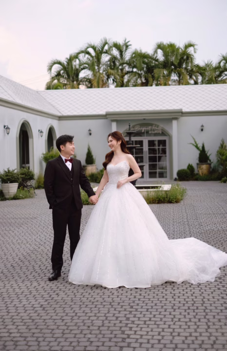 Deeplove Wedding Studio | ดีพเลิฟ ชุดเจ้าสาวมินิมอล, ชุดเจ้าสาว, ชุดเจ้าบ่าว, ชุดไทยแต่งงาน , ชุดไทยเจ้าสาว โดยเฉพาะ