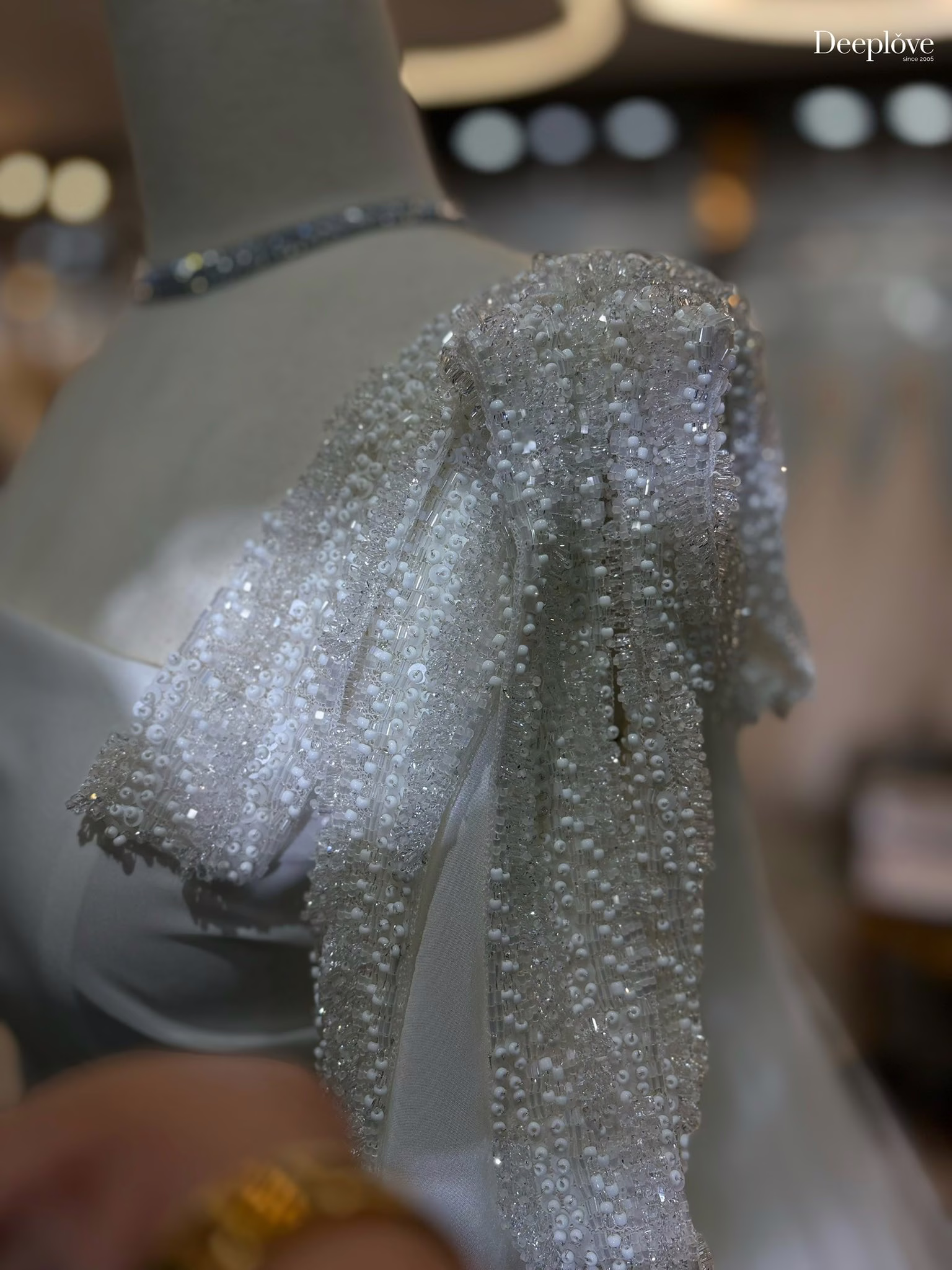 𝑻𝒉𝒆 𝑫𝒆𝒕𝒂𝒊𝒍